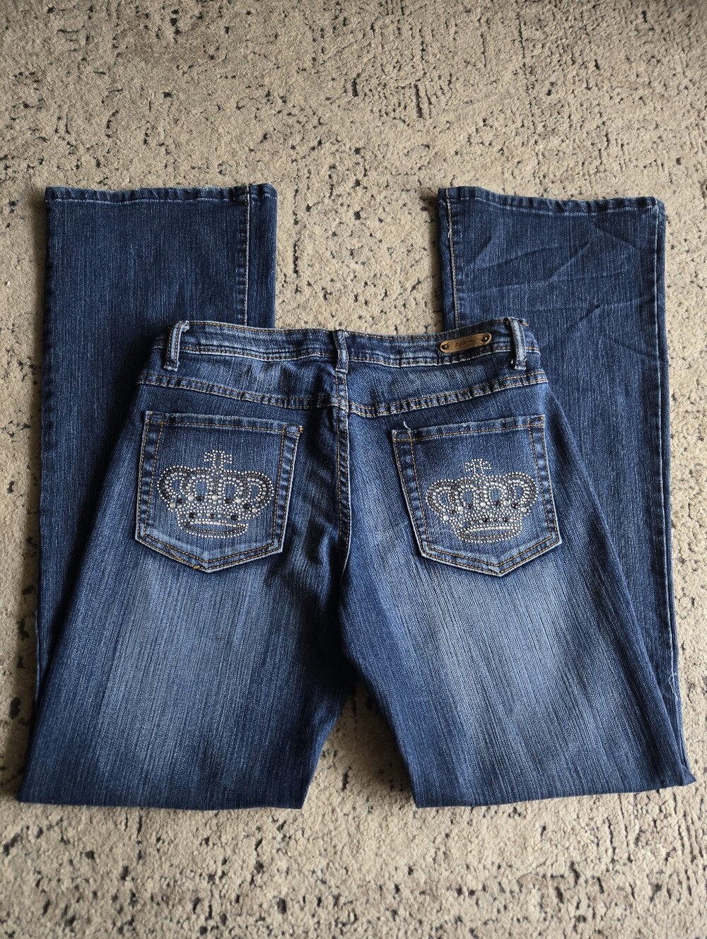 Y2k Rhinestone Crown Jeans - Picture 10 of 10